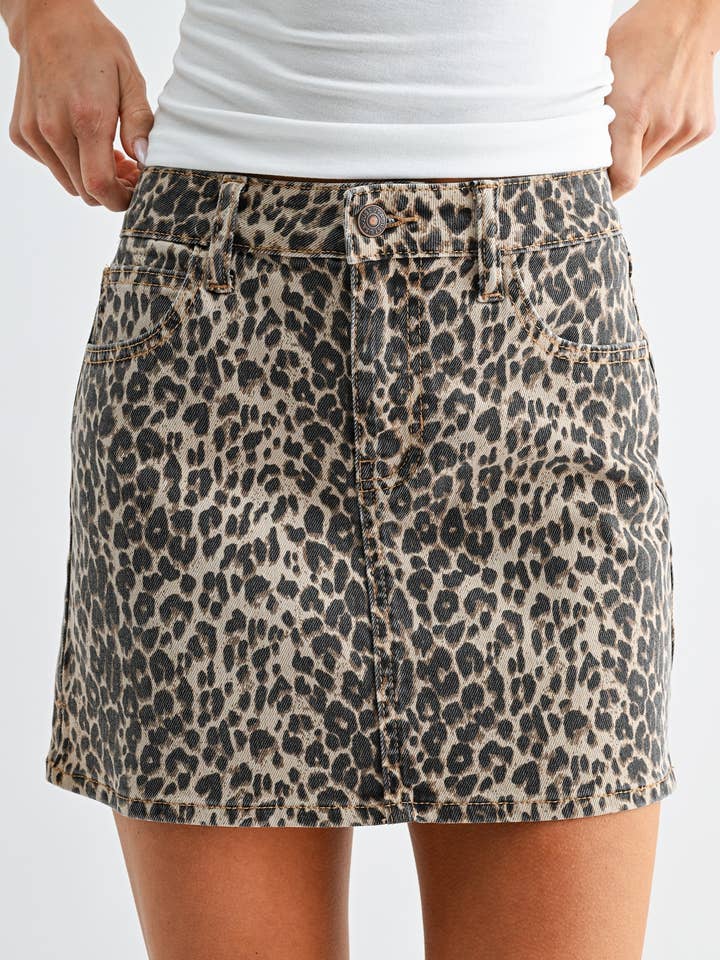 JK386 - LEOPARDO - Mini Saia Com Racha por atacado de Just USA Jeans