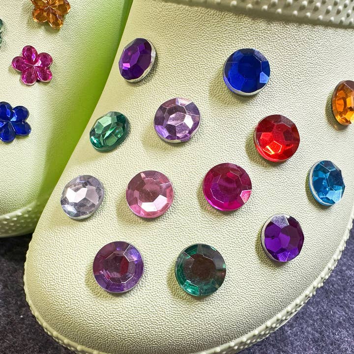 JuliesDecal - Venta al por mayor Accesorio de calzado - Unisex - Coloridos zapatos de cocodrilo especiales y redondos con temática floral, redondos y coloridos.1