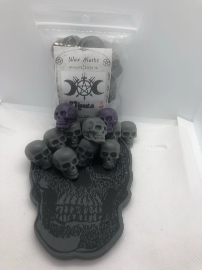 Rebel Potions - Wholesale Wax Melt - Necromancy Skull Wax Melts1
