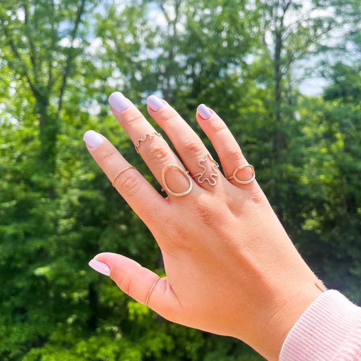 bande ondulée gold filled pour la vente par The Color Theory