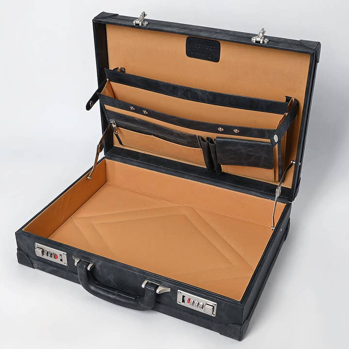 LS Western - Wholesale Jewellery box/organiser - ADBGZ882 Hand-Tooled Leather Jewelry Case with Combination Locks | American Darling13