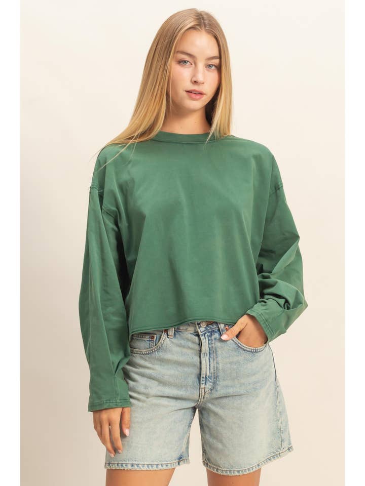 Haut décontracté à manches longues délavé aux minéraux pour la vente par HYFVE