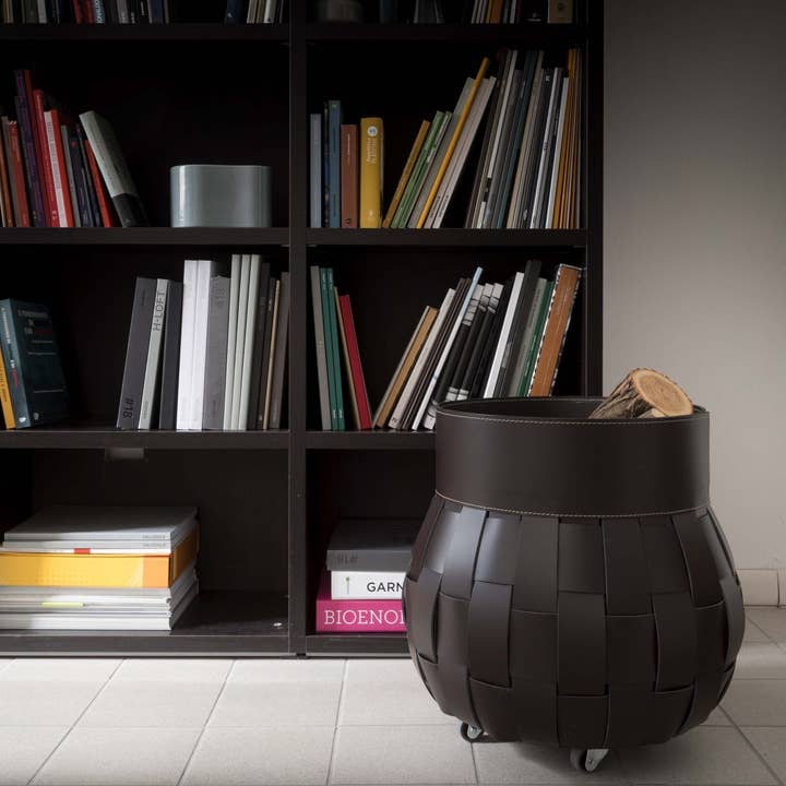 LIMAC Design - Wholesale Basket - TRECCIO braided leather log bag3