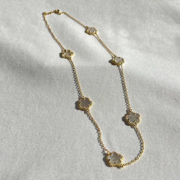 Sahira Jewelry Design - Wholesale Pendant/Charm Necklace - Adeline Clover Necklace