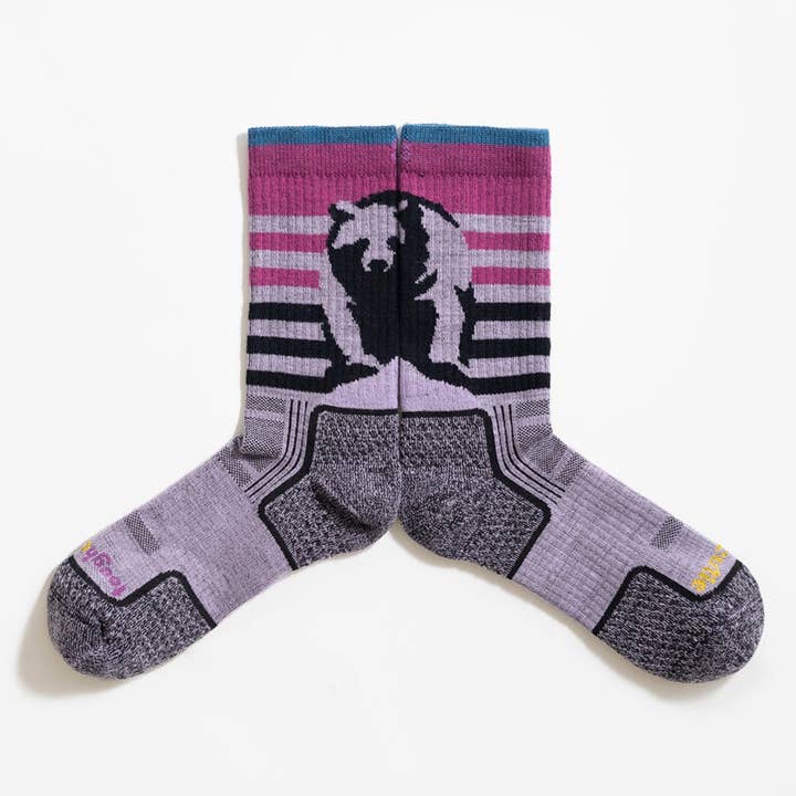 ToughCutie – Großhandel Socken – Damen – Wander-Crew „Sasha the Fierce Bear“ aus Merinowolle10