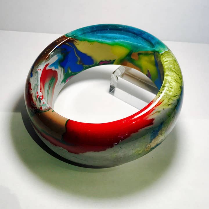 Multicolor PIETA bracelet for wholesale on Faire4