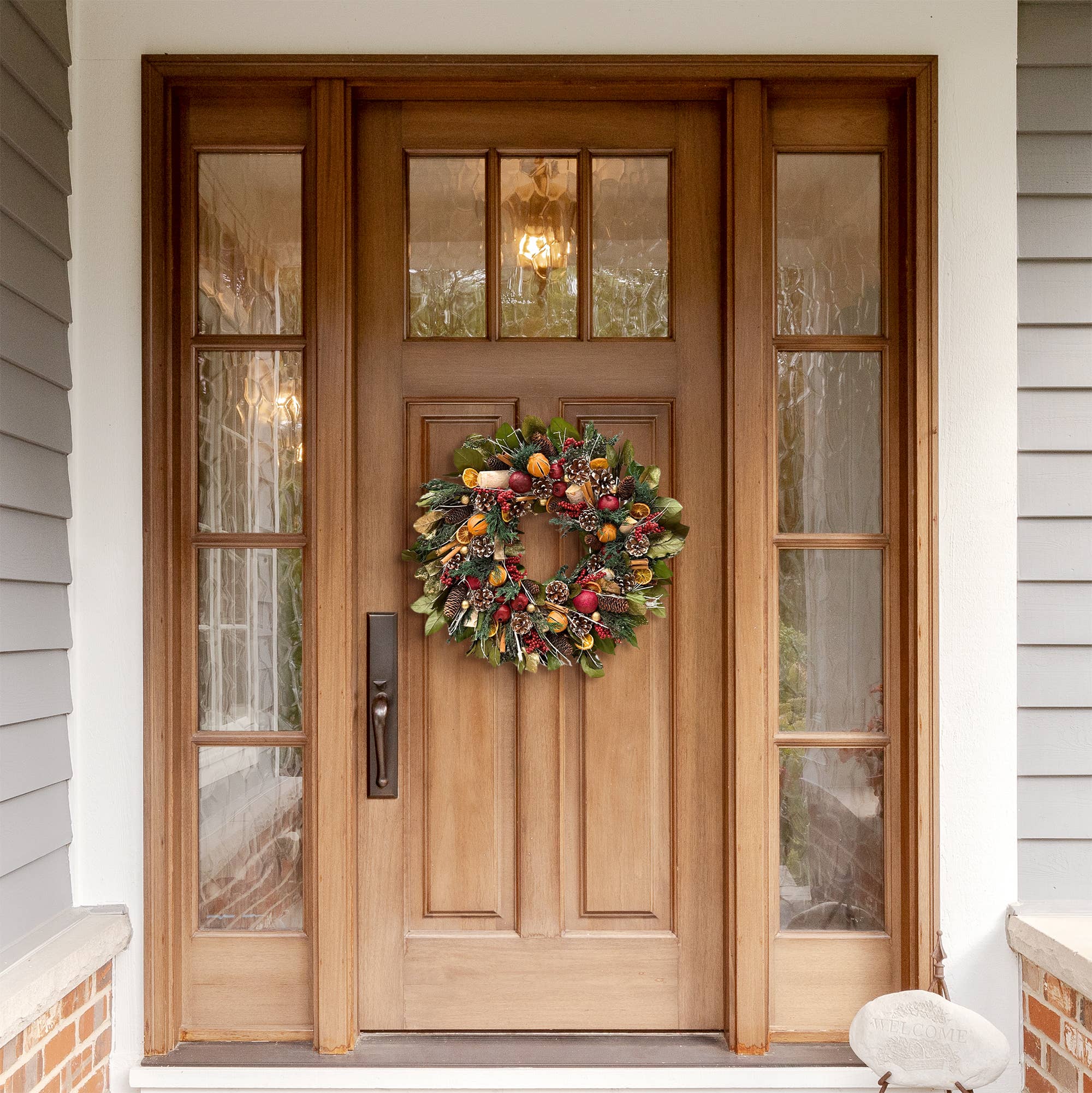 Andaluca - Wholesale Wreath - Pomegranate Citrus Wreath1