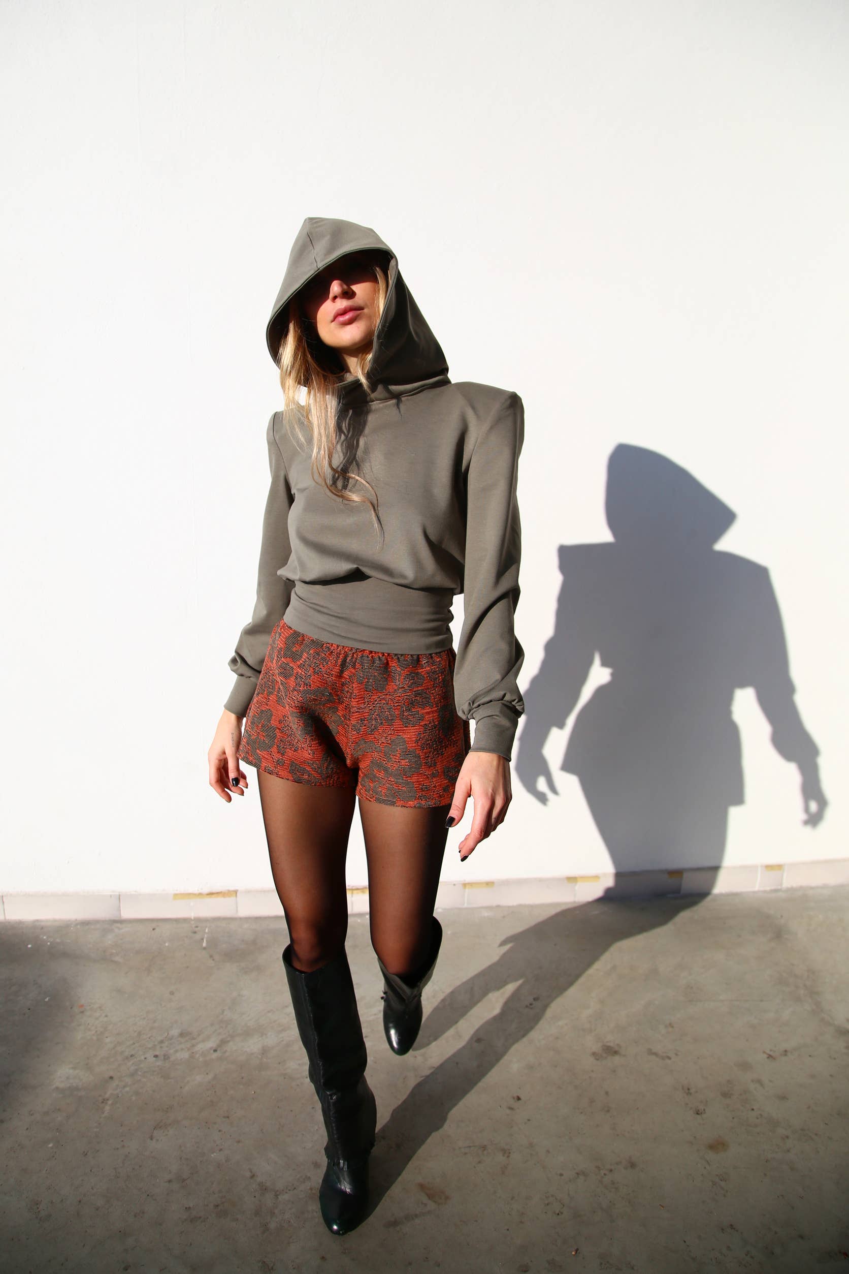 A4040 CULOTTE DAMASK SALMON FLOWERS for wholesale on Faire3