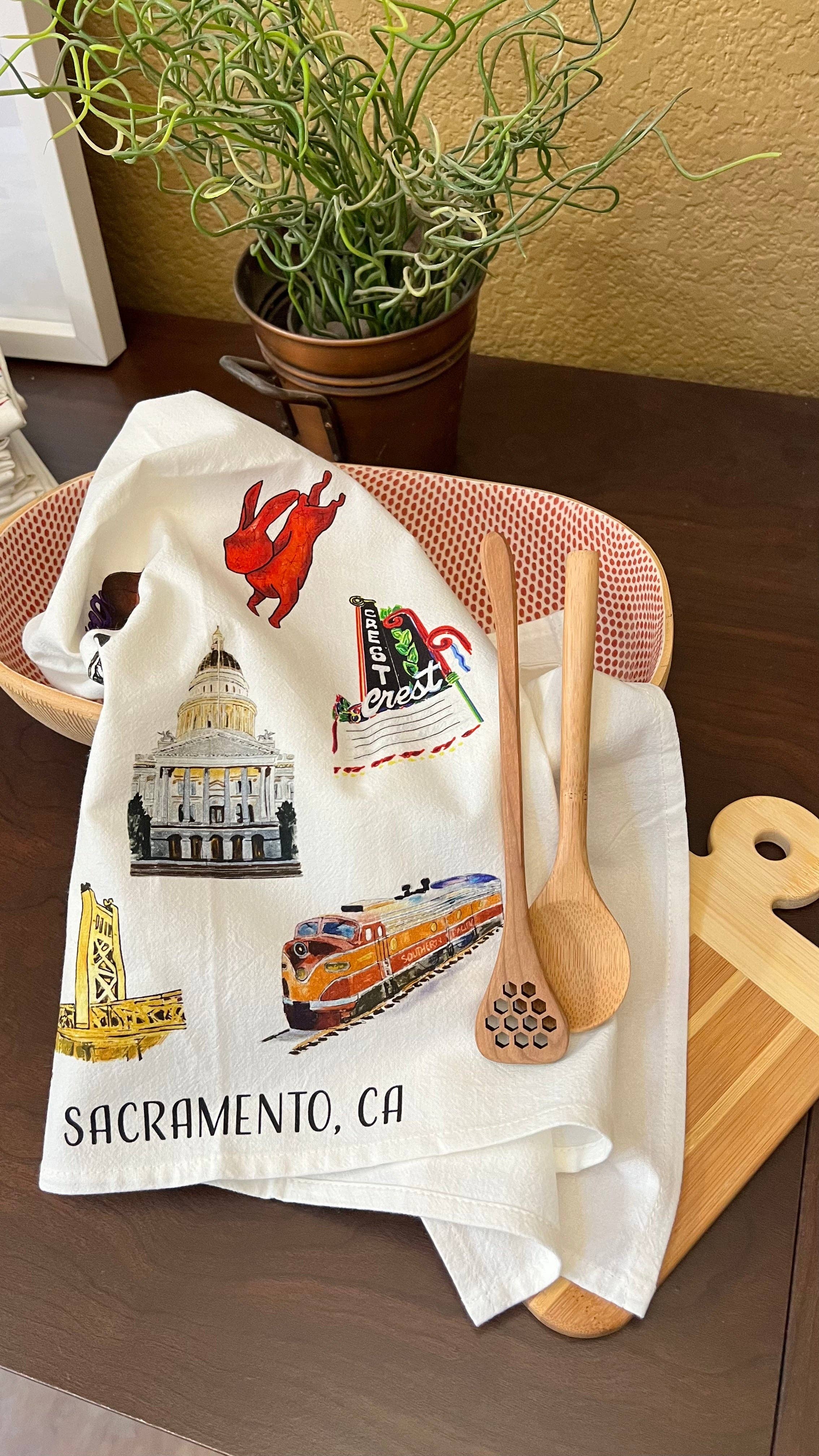 PriyaOriginalsArt - Wholesale Tea Towel - Sacramento Flour Sack Tea Towel4