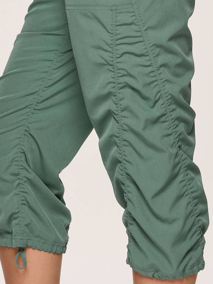 RBX Active - Wholesale Athletic Pants - Women's - Lumen Lightweight Capri Pant