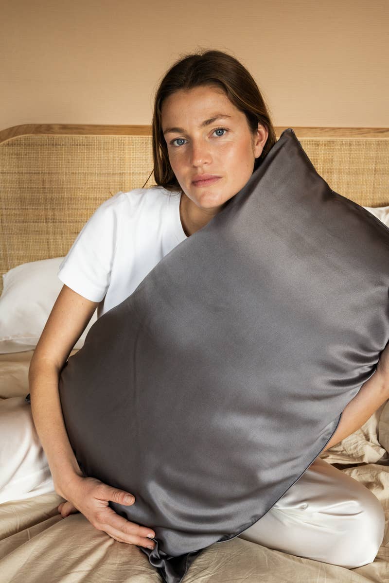 Emily's Pillow - Wholesale Bedding Pillowcase/Sham - Mulberry Silk Pillowcase - King Size7