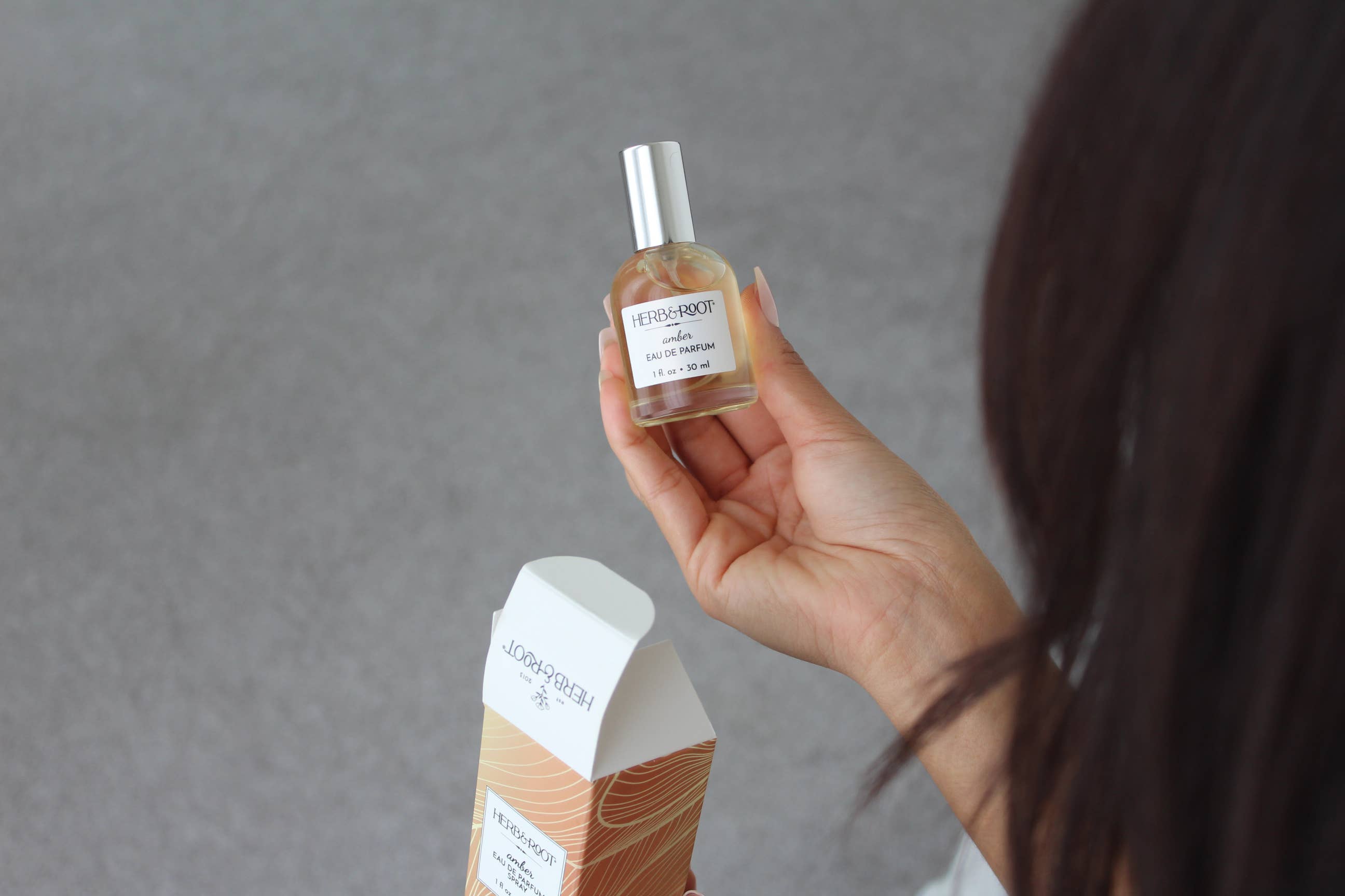 Herb & Root - Wholesale Perfume/Eau de Toilette - Amber Eau de Parfum 9