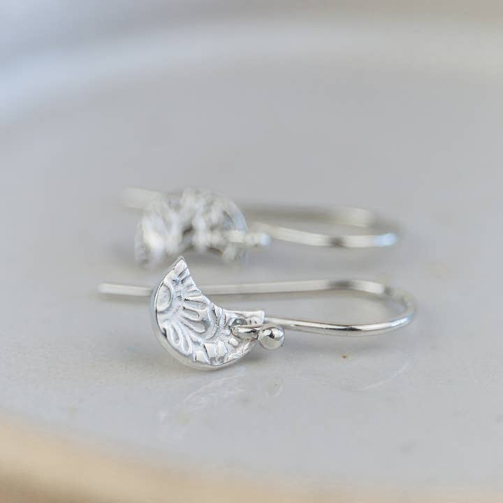 Lucy Kemp Jewellery – wholesale Hoop earrings – Sterling Silver Mini Textured Earrings4