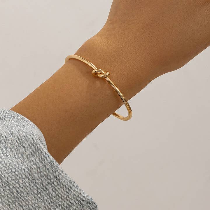 ACCITY - Wholesale Link & Chain Bracelet - SIMPLE DOUBLE-LAYER HOLLOW KNOTTED OPEN BRACELET_CWMM31015