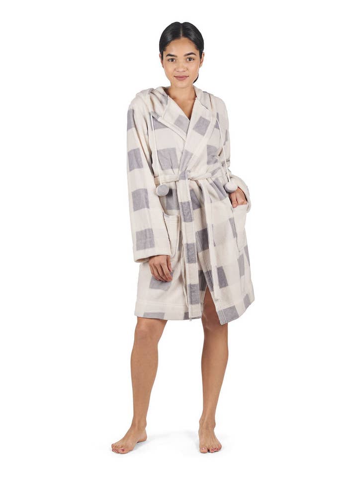 Ivory Plaid Plush Robe for wholesale on Faire4