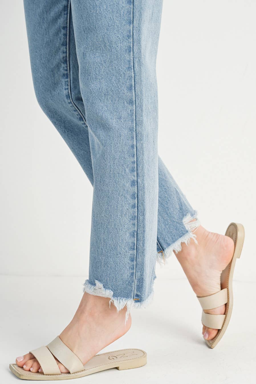 Bluivy - Wholesale Jeans - Women's - HIGH RISE STRAIGHT LEG DISTRESSED RAW HEM JEANS8