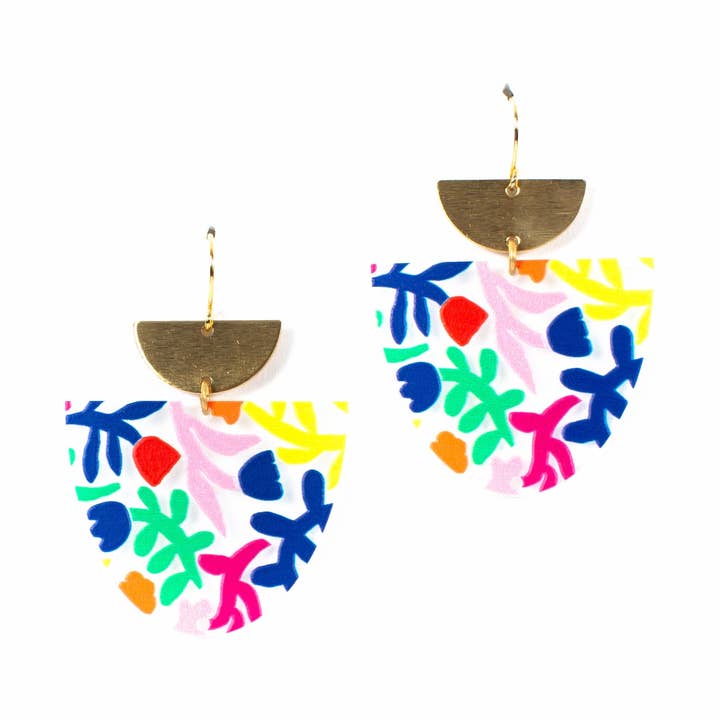 Matisse akryl øreringe for engroshandel hos West + Laurel