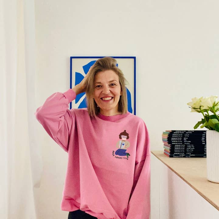 (ADULT SWEATSHIRT - BOOK LOVERS IN DUSTY PINK (DELIVERY APPROX. 14 for wholesale by Dont Grow Up