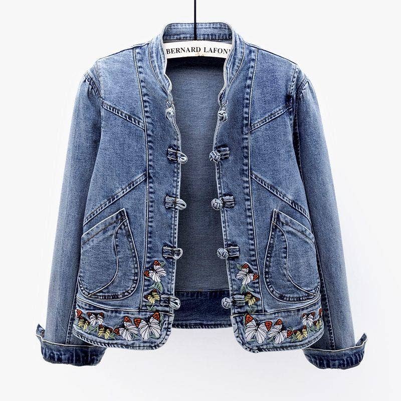 Azul Vaquero 9526# Chaqueta de mezclilla para mujer con bordado de mariposas de venta al por mayor en Faire0