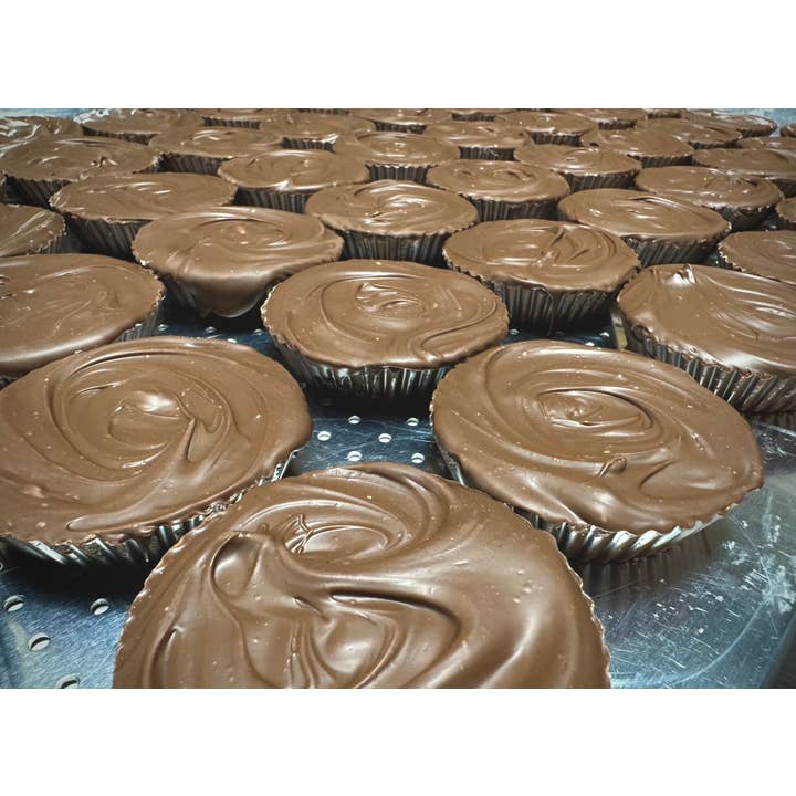 O'Shea's Candies Sweet Shop - Wholesale Chocolate Covered Sweets - Jumbo Milk Chocolate “Original” Peanut Butter Cups w/ Bow3