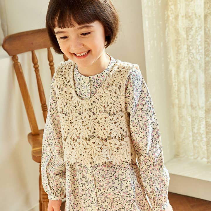 ToTo Heros - Vendita all'ingrosso Vestito - Bambini - Abito Camicia Evelyn con Gilet di Pizzo