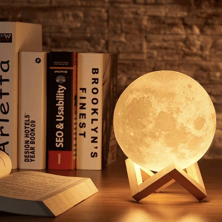 BRECK + FOX - Wholesale Accent/Desk Lamp - Moon Lamp2
