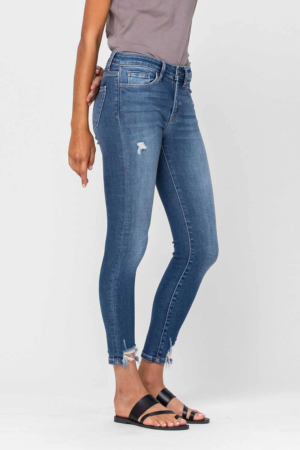 PORTOGALLO JEANS SKINNY CORTI A VITA MEDIA CON EFFETTO USURATO T5115 in vendita all'ingrosso su Faire8