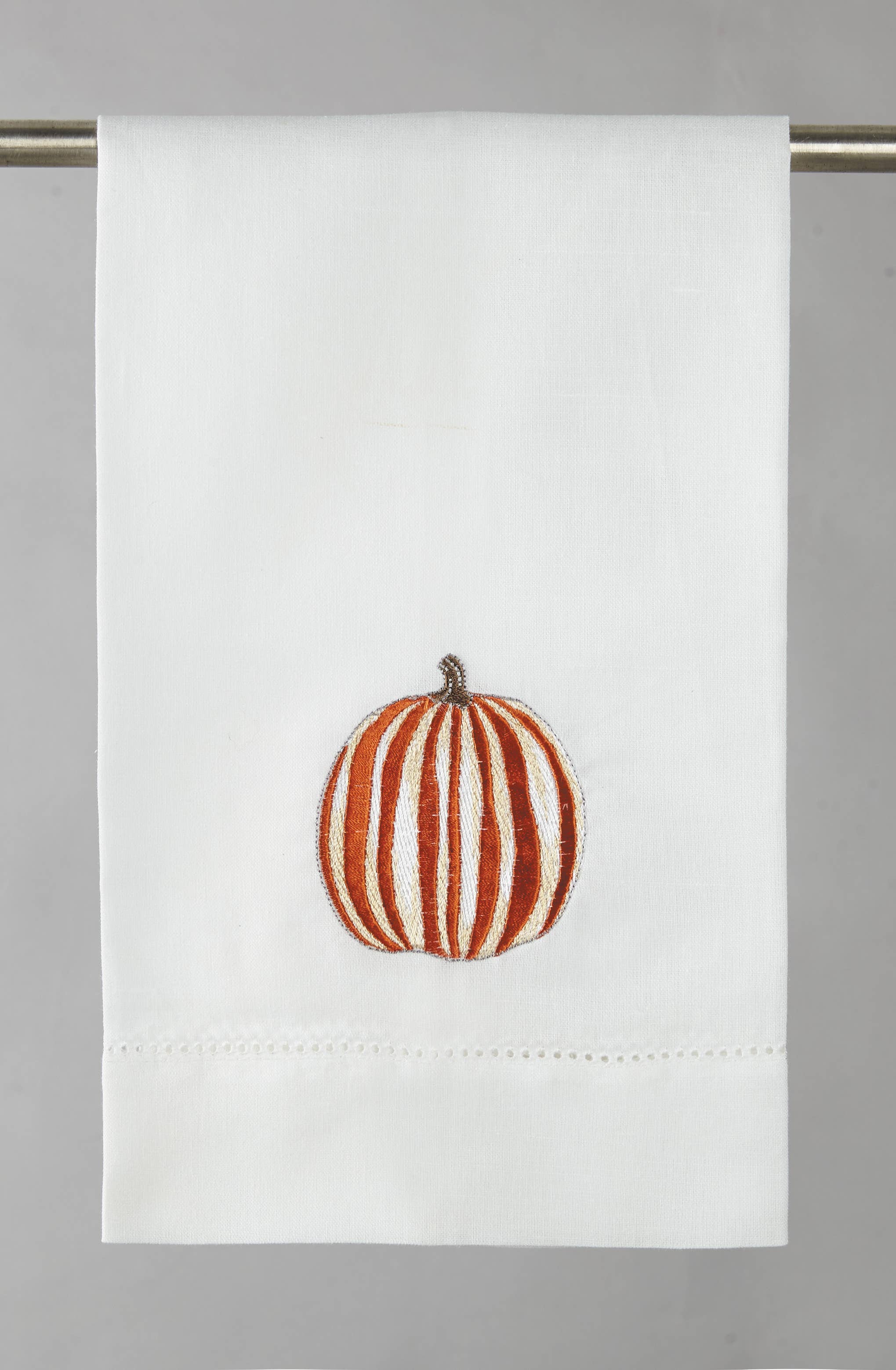 Peking Handicraft - Wholesale Tea Towel - Printed Pumpkins Guest Towel - Sally Eckman Roberts1