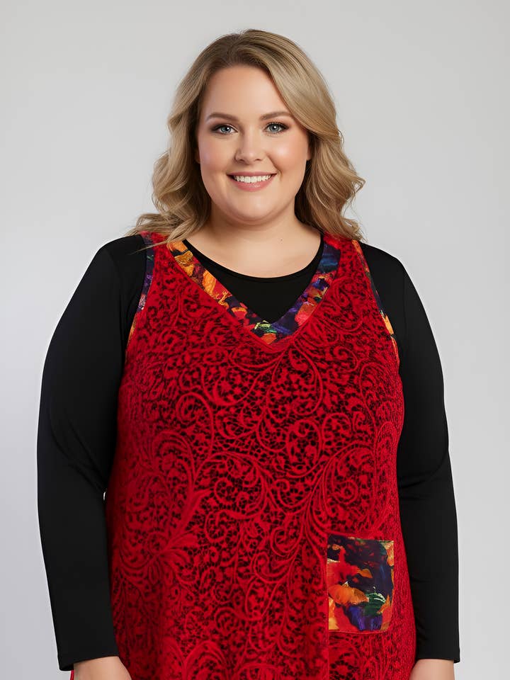 Set med polotröja + röd spetsöverdel i stora storlekar (A622) för wholesale av Pomme Rouge Paris