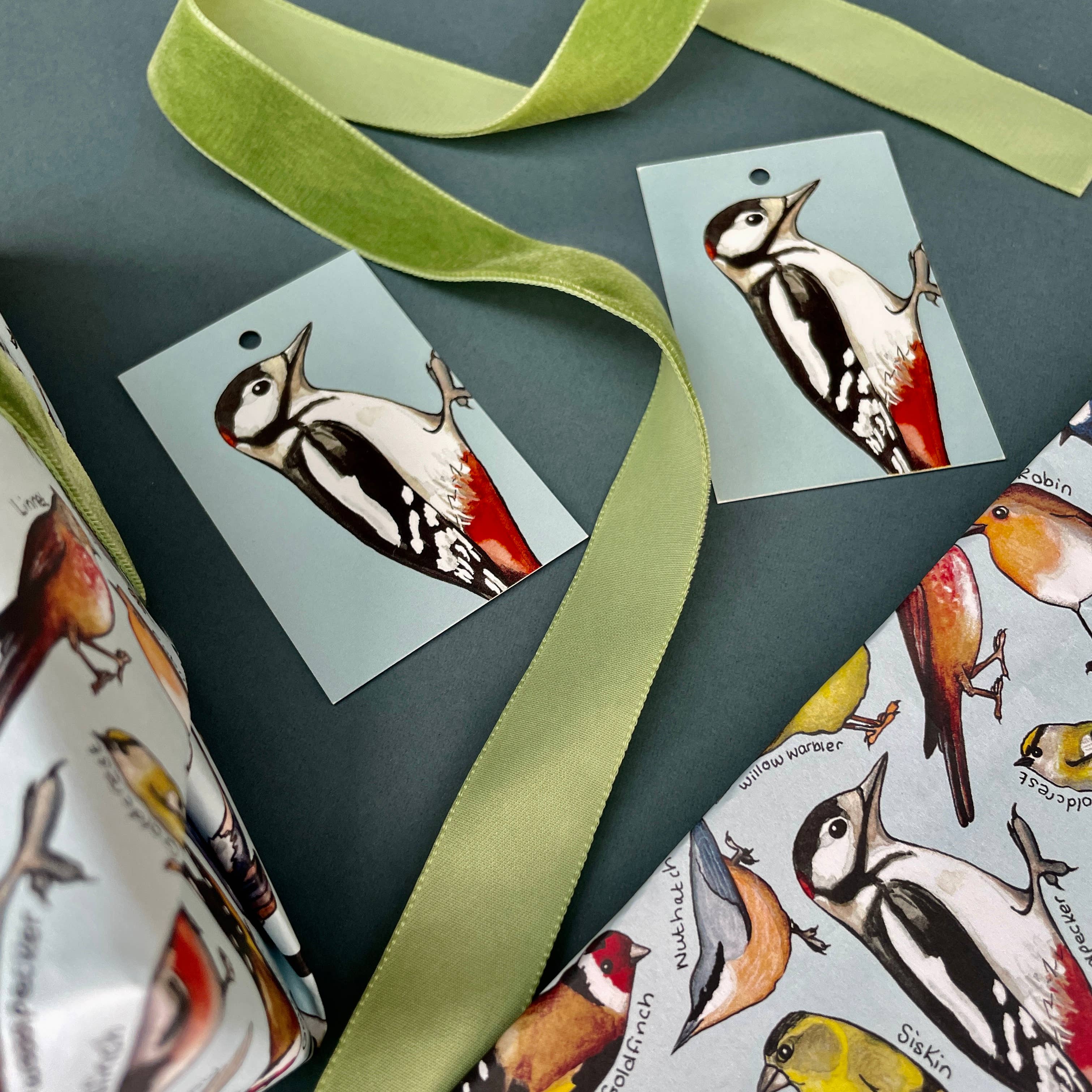 Alexia Claire Ltd - Wholesale Flat Wrap - Garden Birds of Britain wrapping paper Sheets6