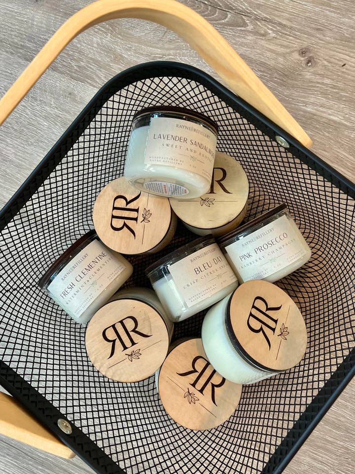 La Nave di Betulla - Candela in Cera di Soia al Cocco per la vendita all'ingrosso da parte di Rayne Refillery