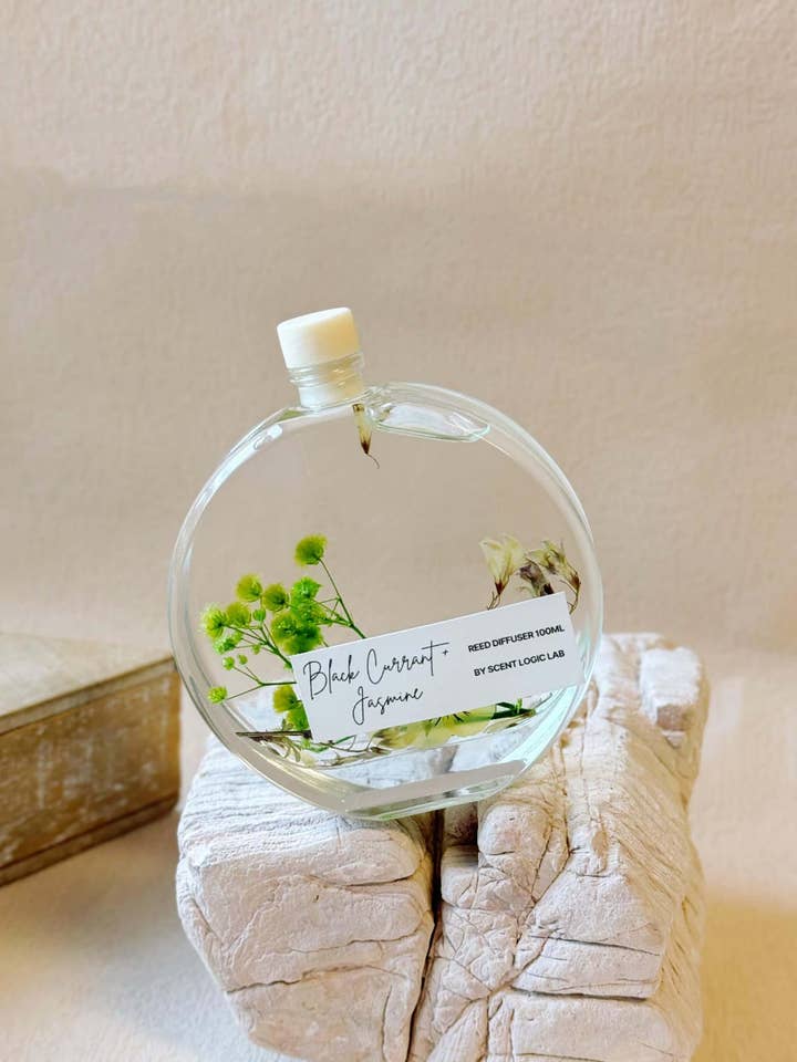 Difusor de Varetas Artesanal 100ml | Fragrância Botânica Duradoura para Casa por atacado de Crazy About Candles