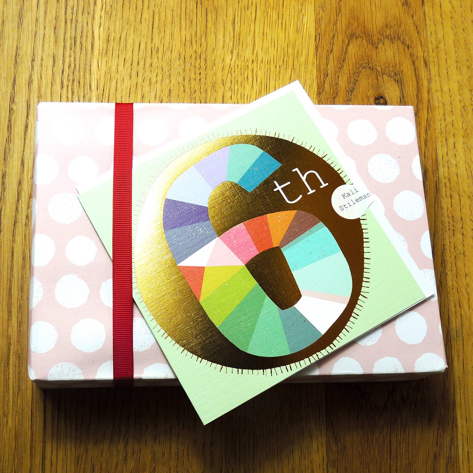 Kali Stileman Publishing – wholesale Birthday card – GD06 Gold Foiled Number Six Card3