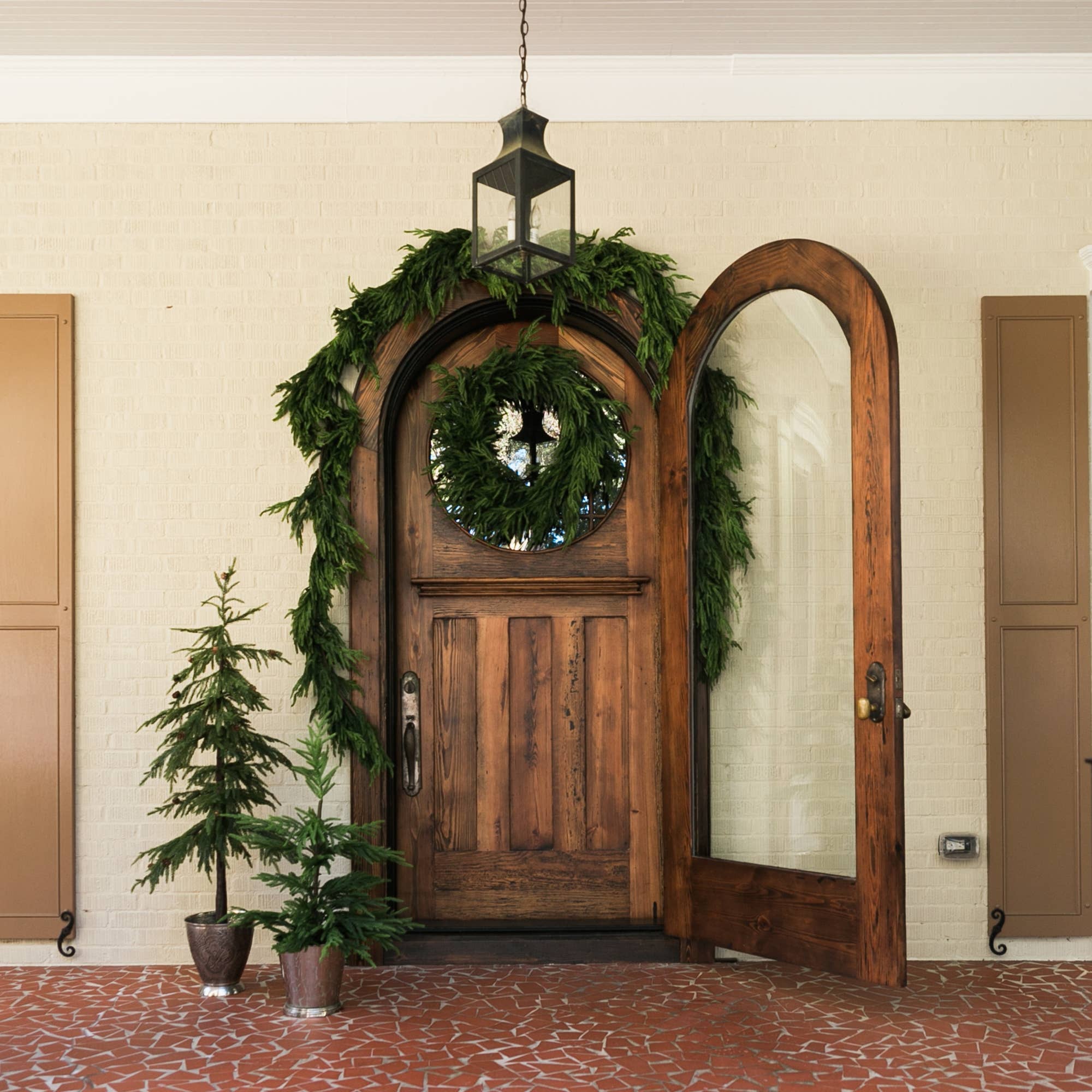 Afloral - Wholesale Artificial Plant - Afloral™ Artificial Norfolk Pine Tree - 36"7