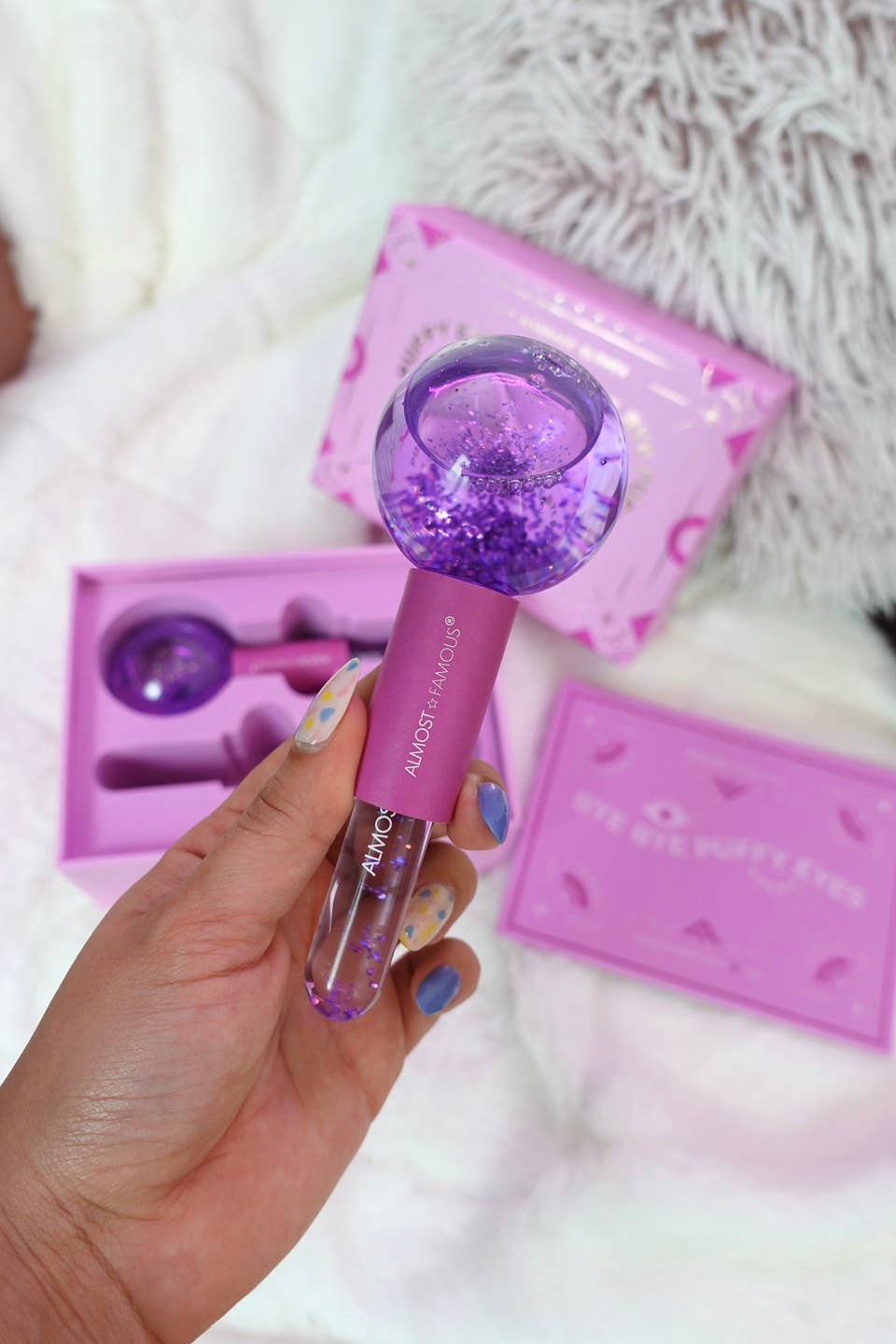 Almost Famous - Wholesale Face/Beauty Roller - 2-Pack Cryo Facial Massage Globes – Cooling Skincare Tools11