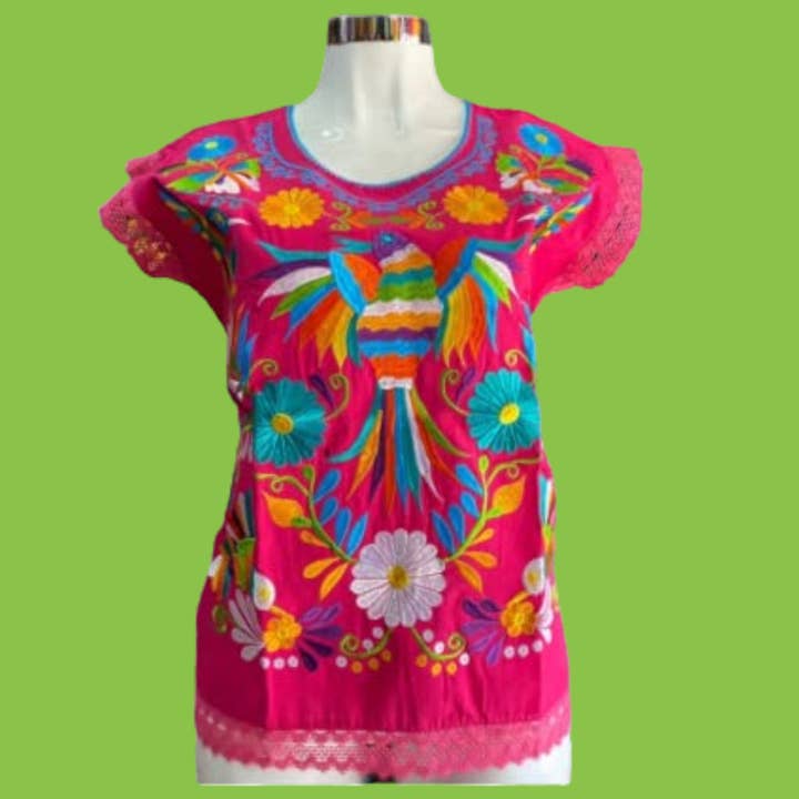 Blusa messicana tradizionale Otomi rosa con ricamo floreale e uccello ricamato per la vendita all'ingrosso da parte di Puerta21