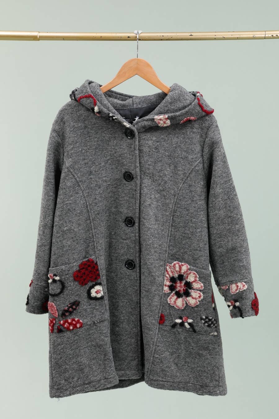 la maison des fibres naturelles – wholesale Rock - Dam – Broderad kappa 99025 80% ull 20% polyester11