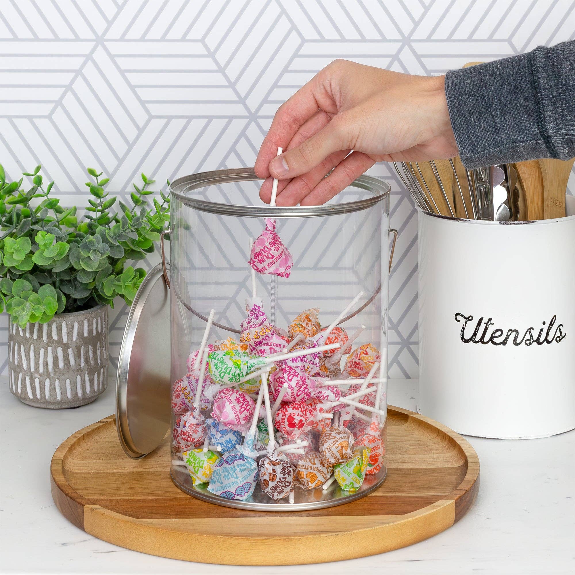 Kurated Korner – wholesale Decorative jar – Cornucopia Clear Plastic Paint Cans, 1Gal & 1qt (Set of 2)5