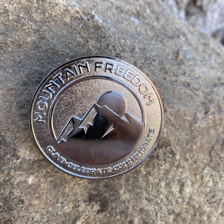 Mountain Freedom Coins - Venta al por mayor Moneda/objeto de coleccionista - Moneda de regalo de Longs Peak Colorado 14er Mountain Summit1