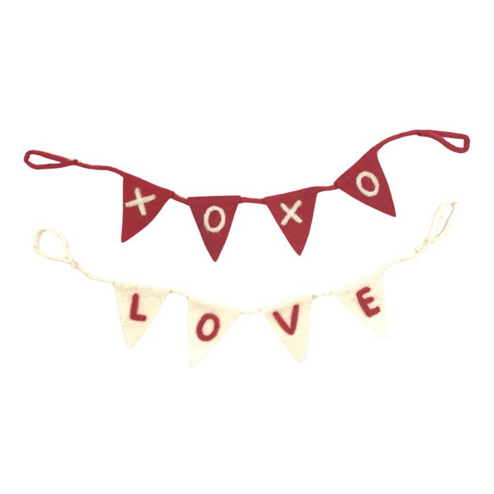 Mini Pennant Garland for wholesale by Twelve Timbers