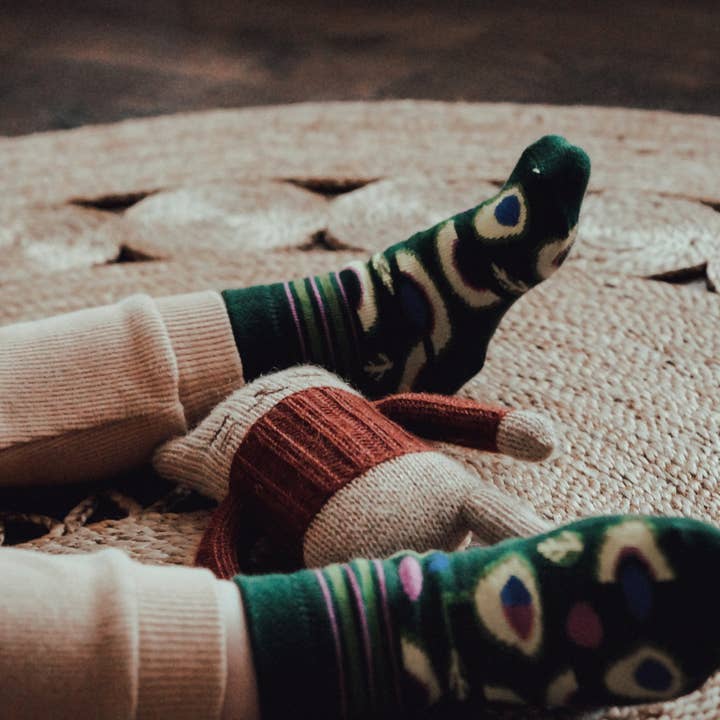 Faves. Socks&Friends – wholesale Strumpor - Barn – Avokado Strumpor för barn1