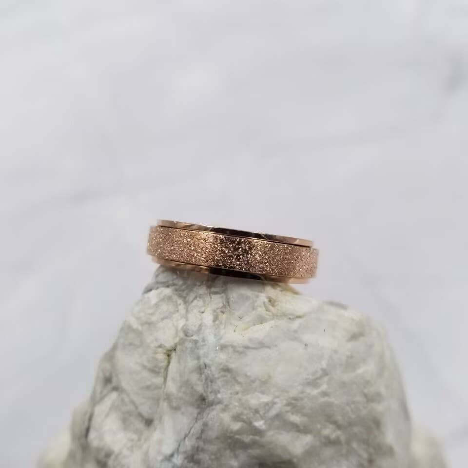 The Pretty Jewellery - Wholesale Band/Stacked Ring - Stainless Steel Anxiety Spinner Rings - Sizes 6 - 134