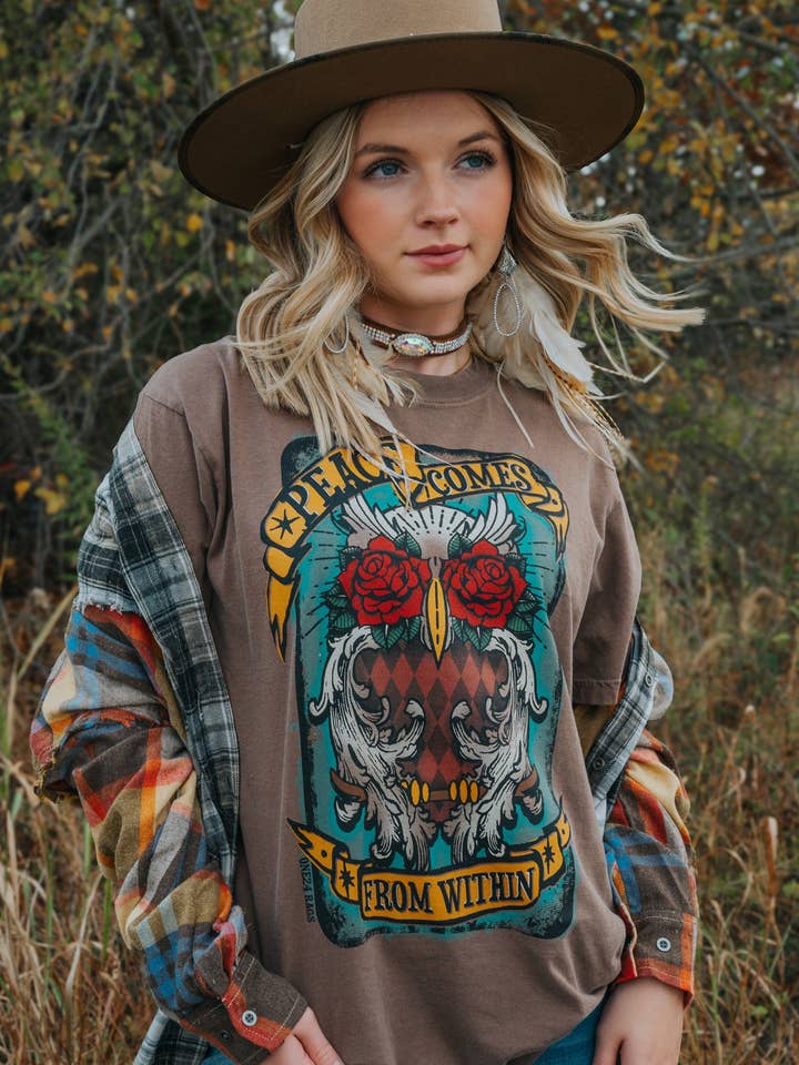 One24 Rags - Wholesale T-shirt (graphic) – women's - Peace From Within Tee0