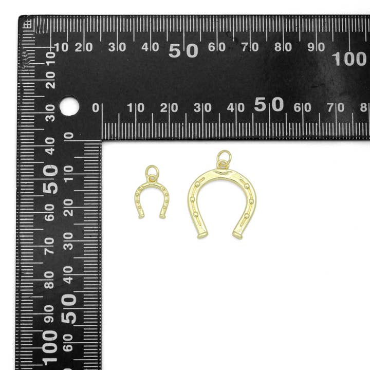 BestBeads&Beyond - Wholesale Individual Charm/Pendant - 18K Gold Lucky Horse Shoe Shape Pendant/Charm, Z13104