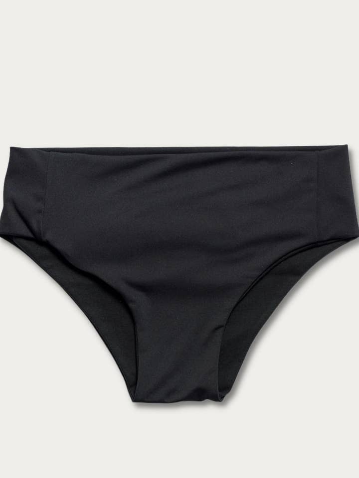 NYSSA VIEWEAR PERIOD COMFORT UNDERWEAR for wholesale by Nyssa