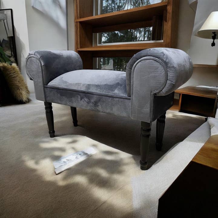 Sedile della finestra in velluto grigio per la vendita all'ingrosso da parte di Minster Stylish Living Ltd