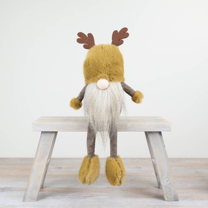 Gnomo da Mensola Woodland, 45 cm per la vendita all'ingrosso da parte di Gainsborough Giftware x Portland Living