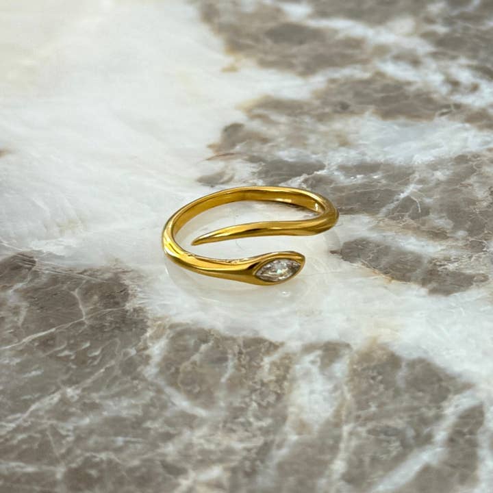 CHANSUTTPEARLS - Wholesale Band/Stacked Ring - DOLLY RING1