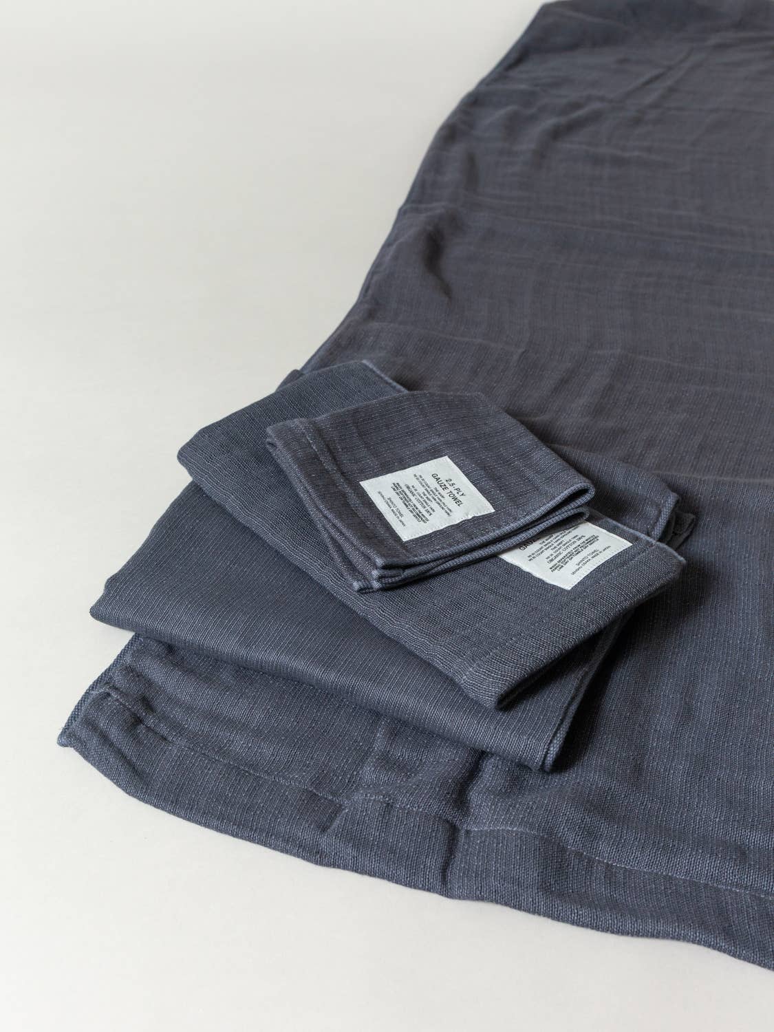 Morihata International Ltd. Co. - Wholesale Bath Towel - 2.5-Ply Gauze Bath Towel, Charcoal2