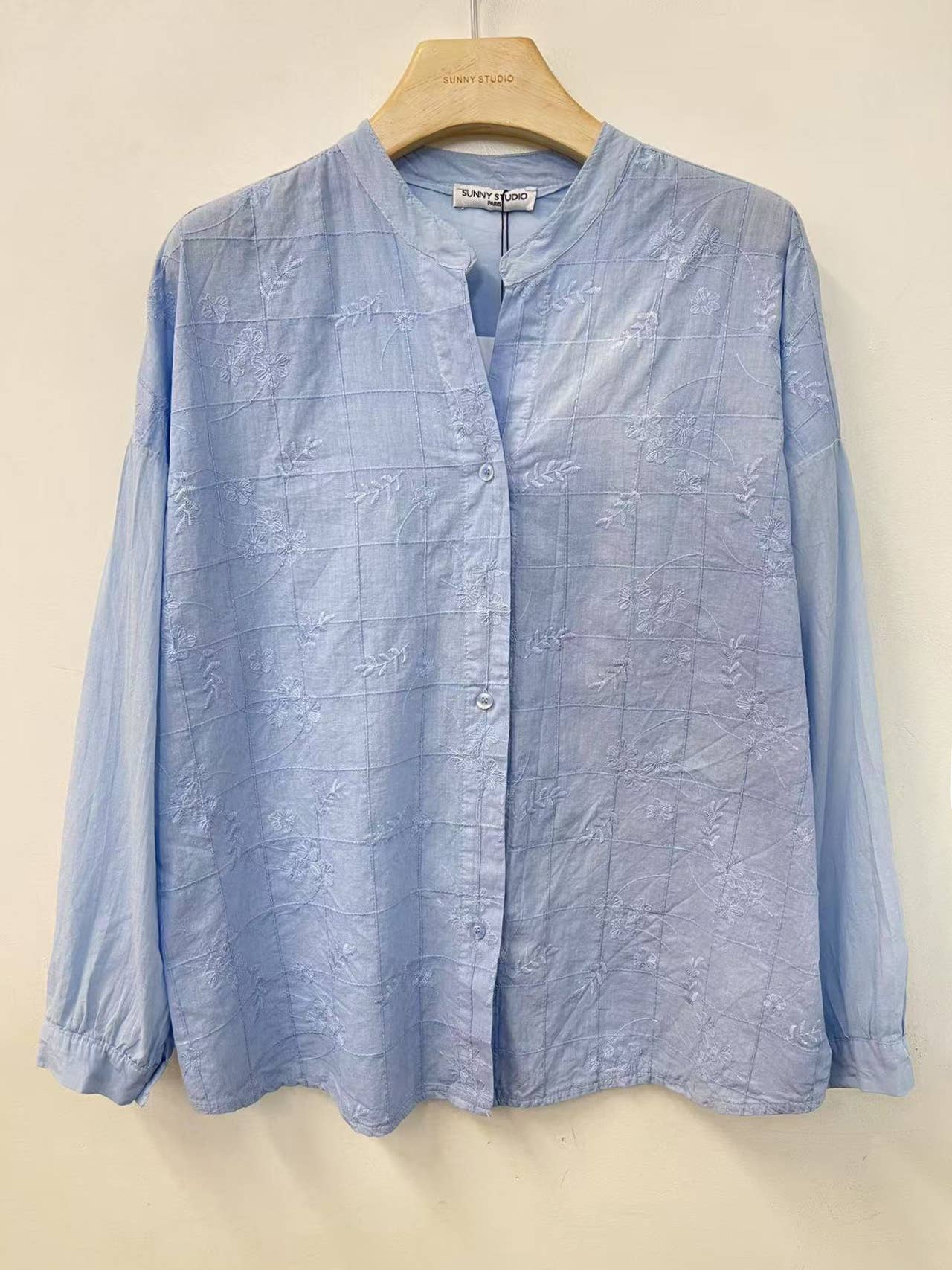 SUNNY STUDIO - Wholesale Button Down Shirt - Women's - Light long-sleeve blouse4